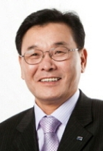 김윤환.jpg