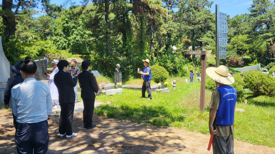 [크기변환]20250712박기서선생장례 (11).jpg