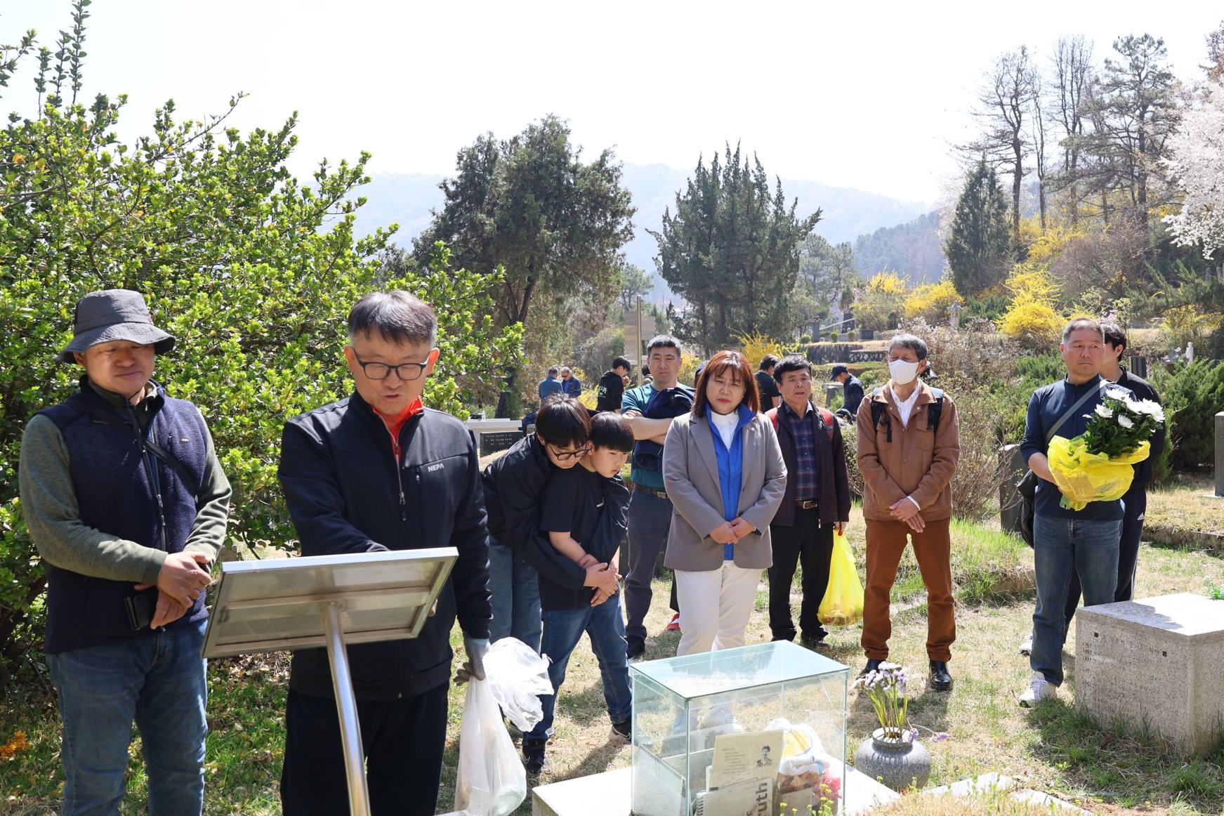 [크기변환]20260412모란봉사사진 (55).jpg