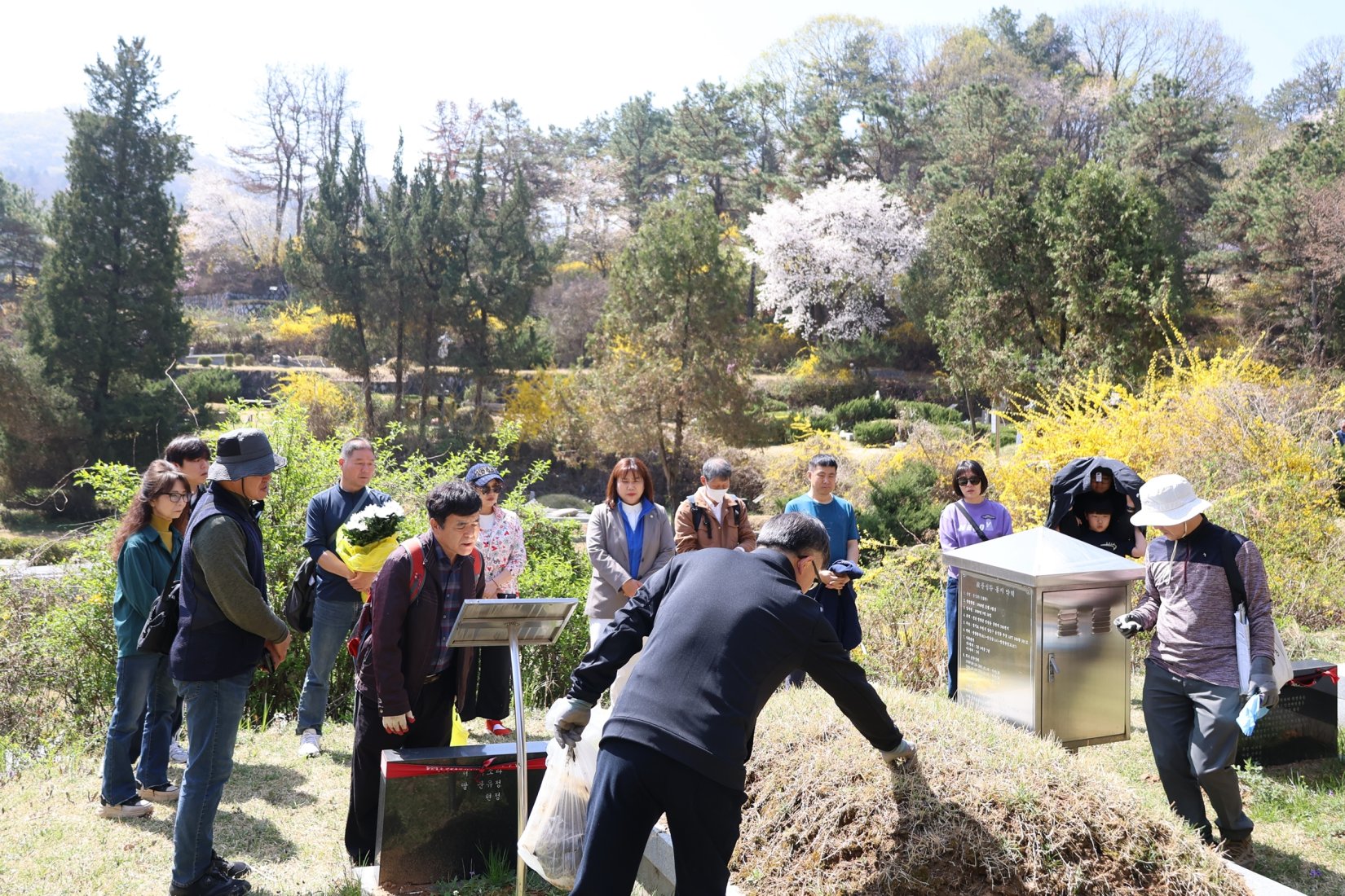 [크기변환]20260412모란봉사사진 (46).jpg