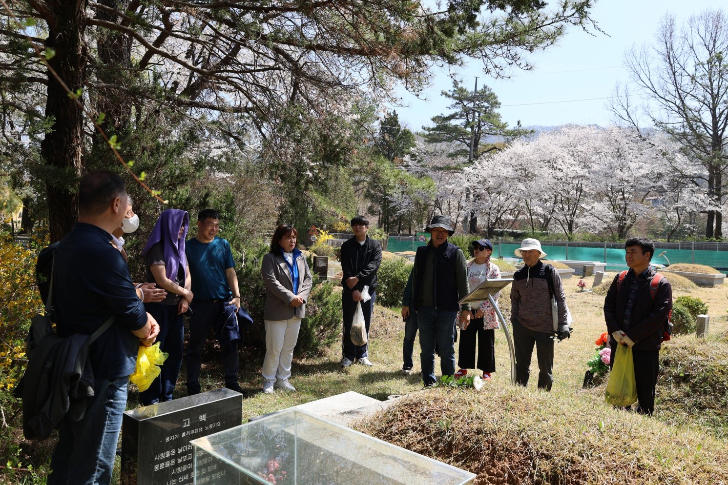 [크기변환]20260412모란봉사사진 (87).jpg