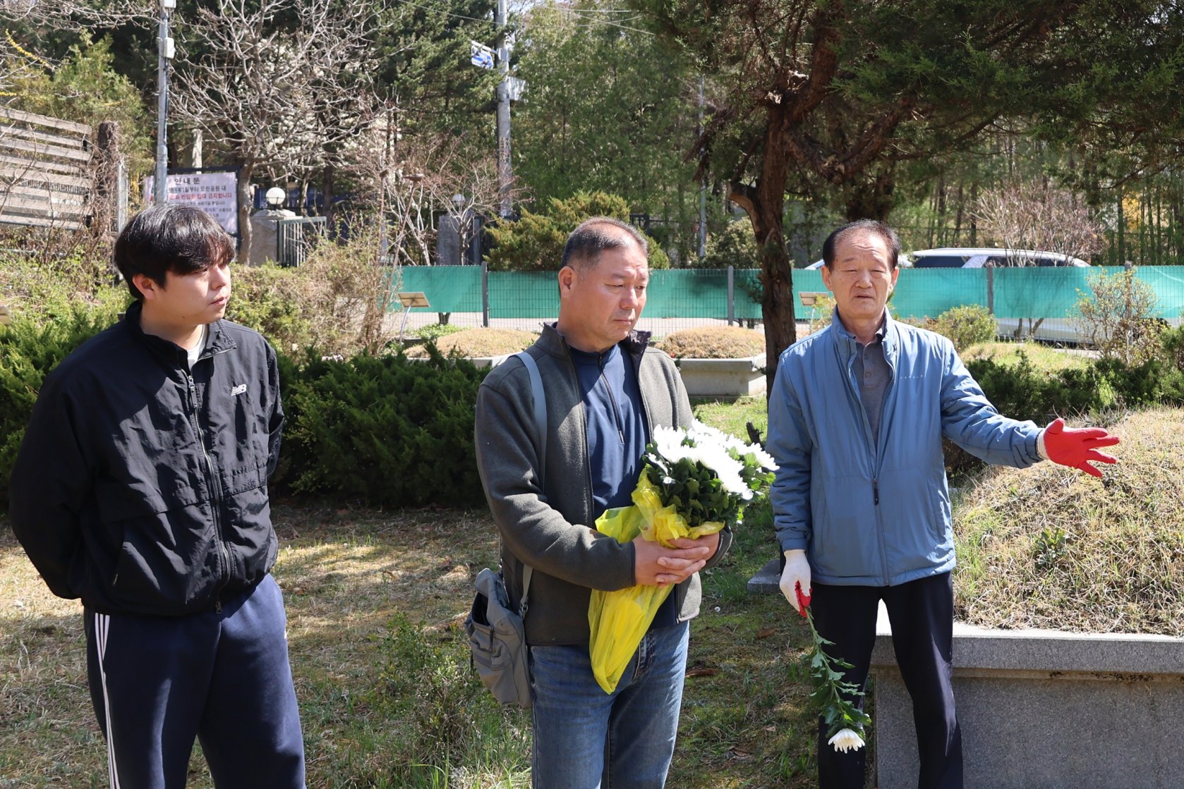 [크기변환]20260412모란봉사사진 (16).jpg