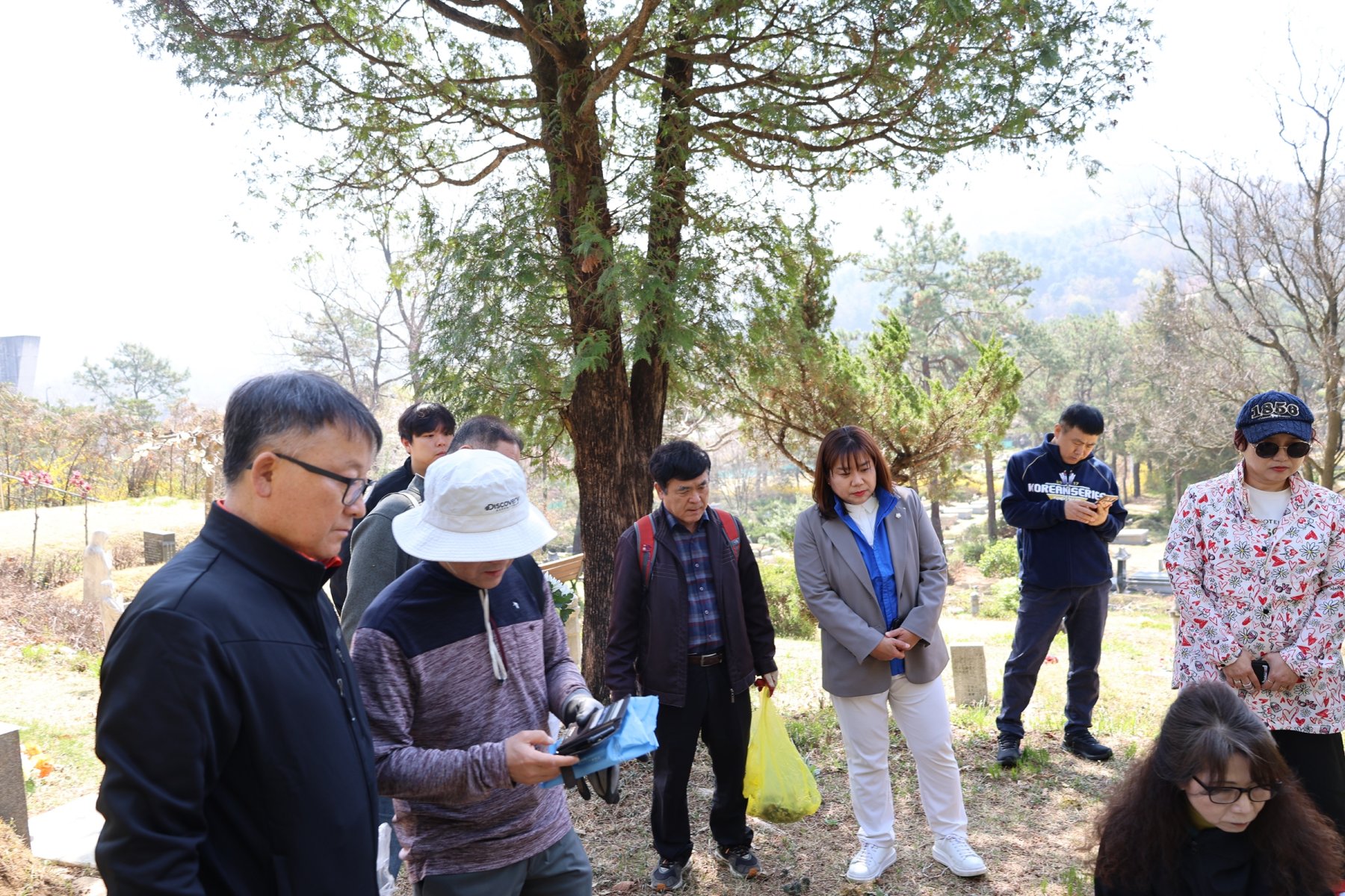 [크기변환]20260412모란봉사사진 (24).jpg
