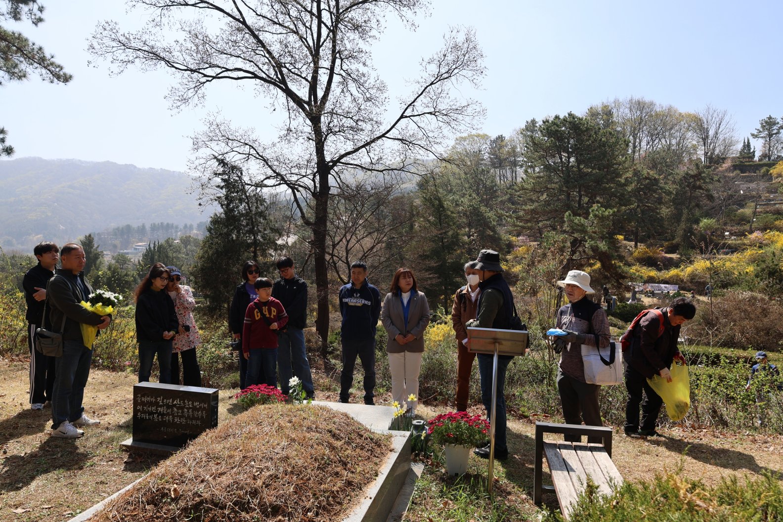 [크기변환]20260412모란봉사사진 (29).jpg