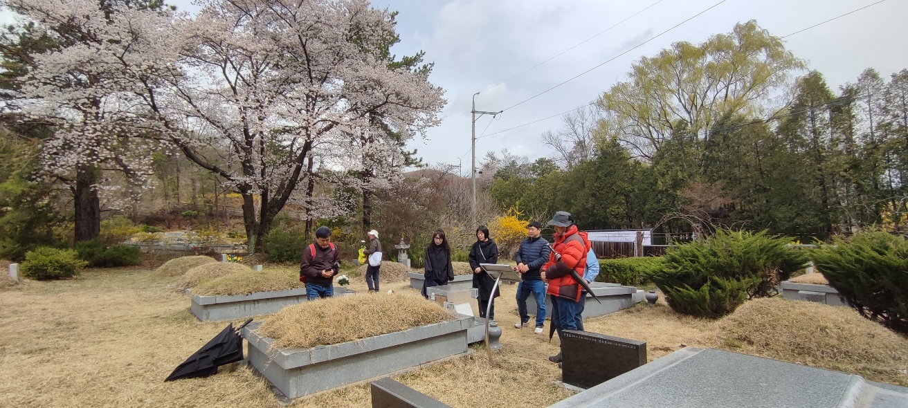 [크기변환]20250413모란봉사사진 (44).jpg