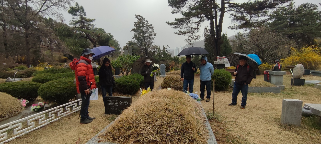 [크기변환]20250413모란봉사사진 (29).jpg