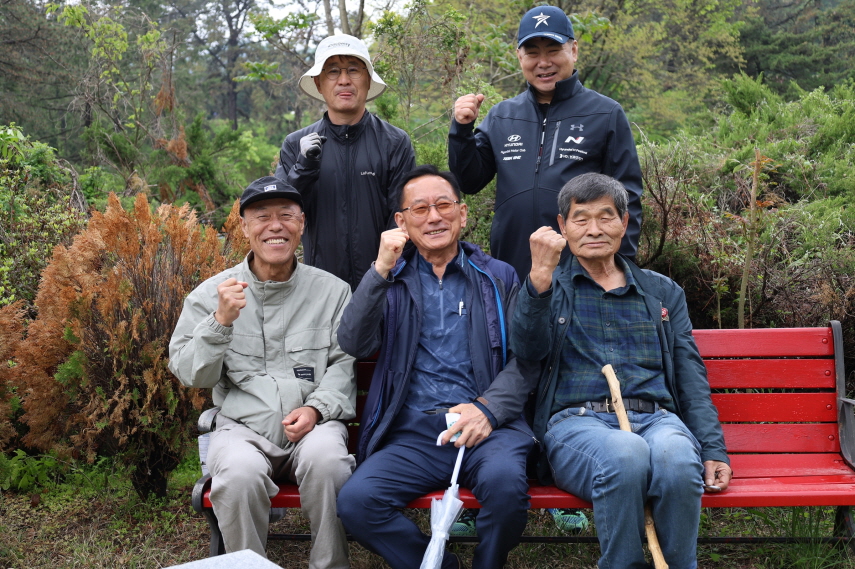 [크기변환]20250511모란봉사사진 (50).jpg