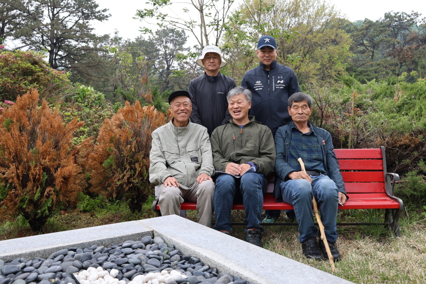 [크기변환]20250511모란봉사사진 (46).jpg