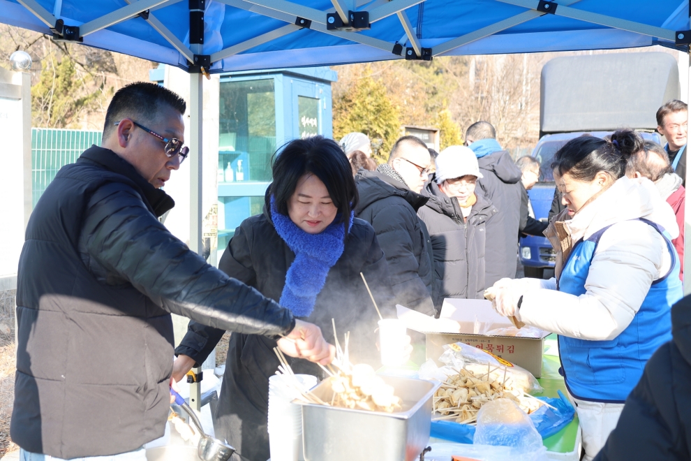 [크기변환]20260117모란봉사사진 (28).jpg